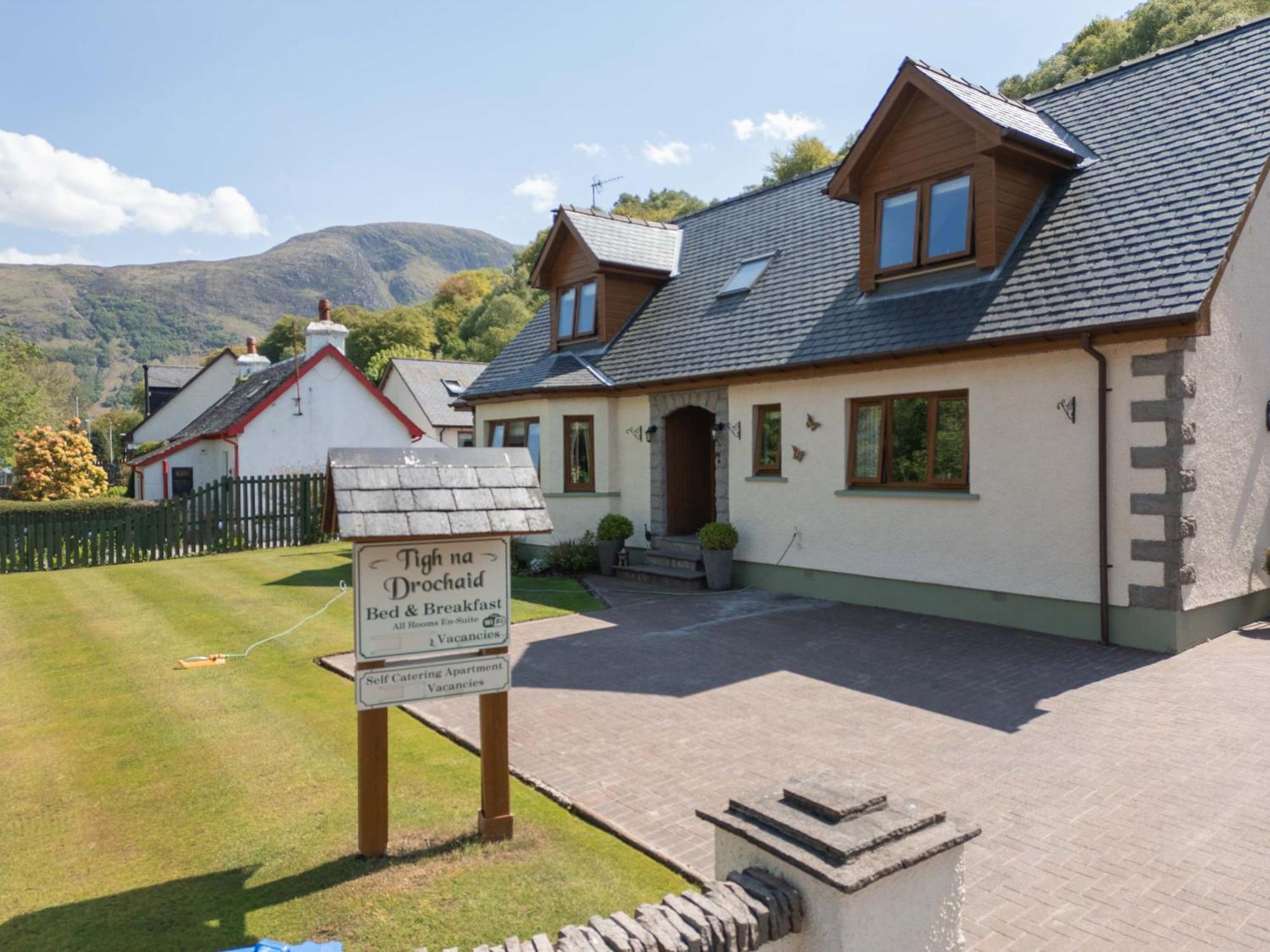 Tigh Na Drochaid, Glen Nevis - Entire Apartment Fort William Exterior photo